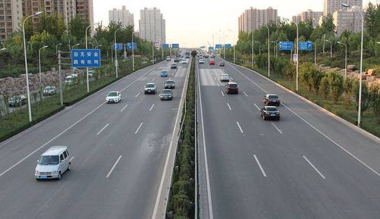 河北10市明起啟動應(yīng)急響應(yīng)。