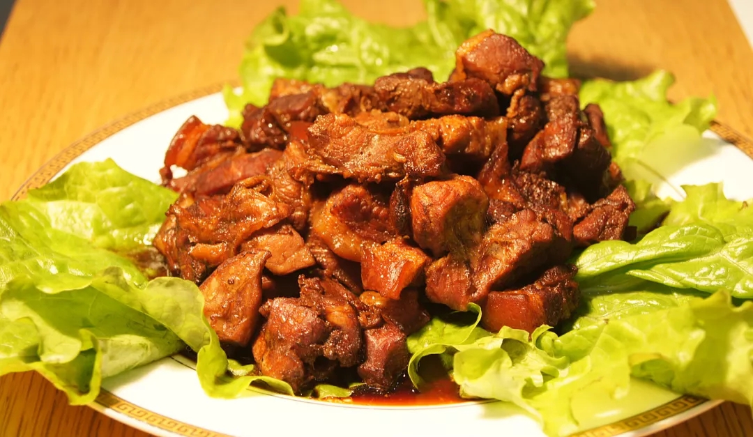 家的味道|蒸鯽魚、紅燒肉、五谷豐登，各種大菜一鍋出！~