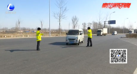 我市交警嚴查逾期未檢、未報廢面包車