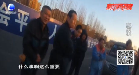 5座面包車載11人 乘客安全被忽視