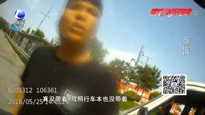 膽大司機(jī)無證駕駛套牌報(bào)廢車超員運(yùn)輸