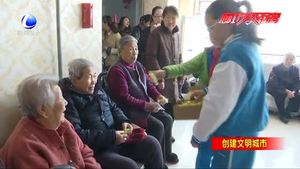 學(xué)校開展“尊老愛老展風(fēng)采 文明之花進(jìn)校園”主題活動 小手拉大手共建文明城