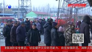 東張務(wù)村新春送關(guān)懷 562位老人喜領(lǐng)過(guò)年慰問(wèn)金