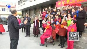 夕陽(yáng)紅宣傳隊(duì)與記者一起慶祝第20個(gè)記者節(jié)