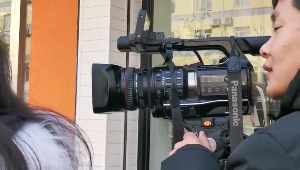 堅(jiān)守一線 做寒冬的信息傳播使者