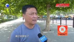 我市四五年級小學生今日開學 交警“護學”保暢通
