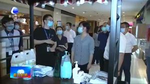 張春燕調(diào)研檢查城區(qū)文旅經(jīng)營(yíng)場(chǎng)所文明城市創(chuàng)建和疫情防控工作