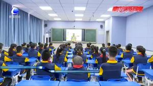 開學季 我市交警上好“開學第一課”