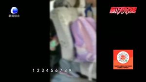 “黑校車”超員 一個座椅兩人坐