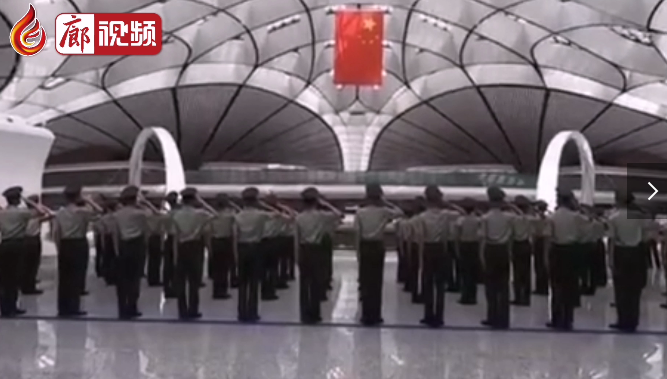 廊視頻 | 使命交接軍人擔當