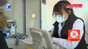 零距離·關注：近視眼手術 您了解嗎？